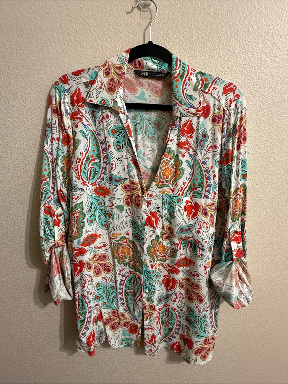 Zara White Paisley Button-Down Shirt with Turquoise & Red Accents
